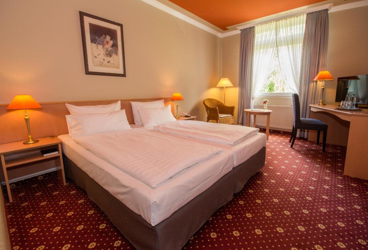 Tangstedter Muehle Hotel ภายนอก รูปภาพ