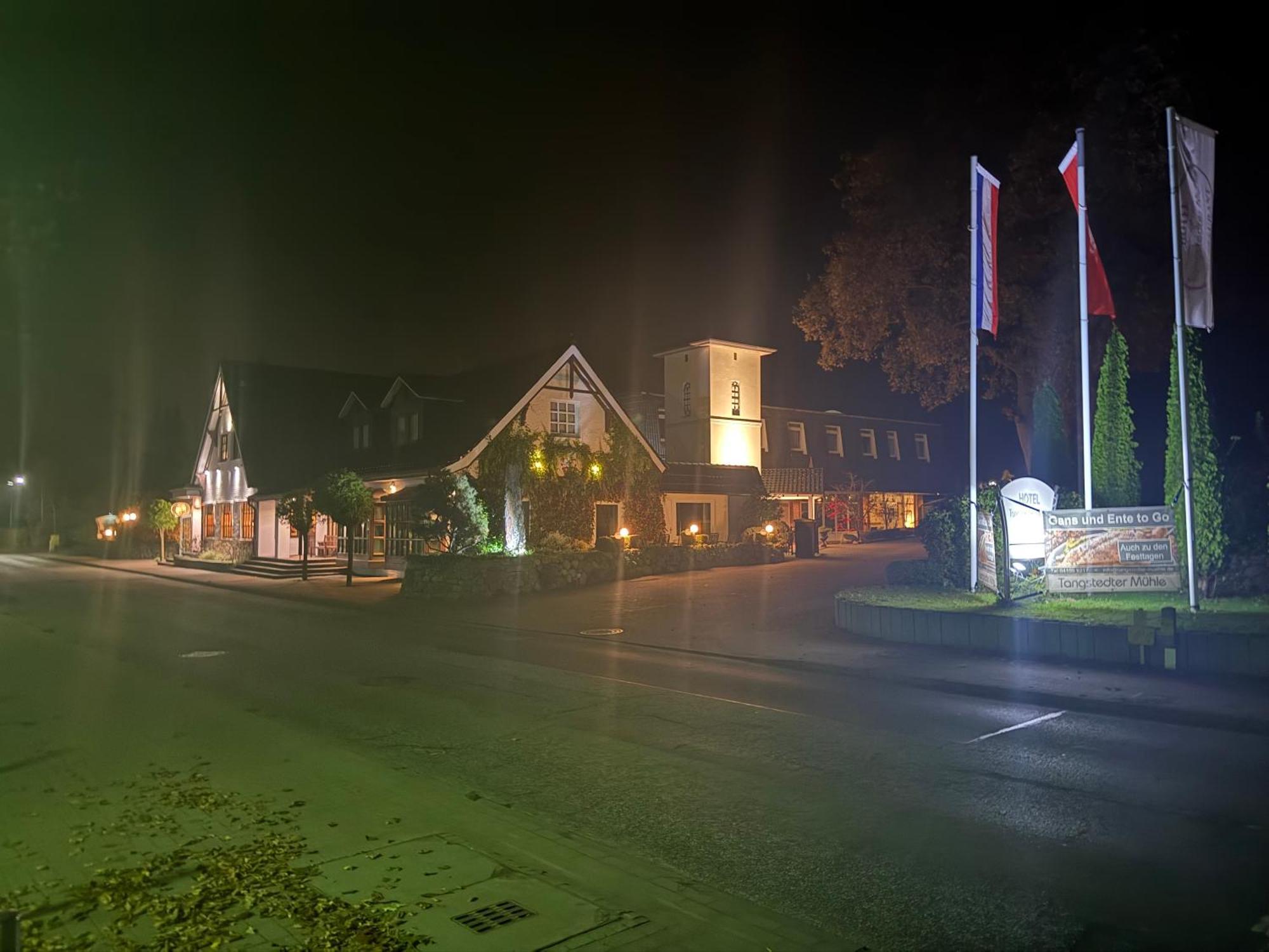 Tangstedter Muehle Hotel ภายนอก รูปภาพ